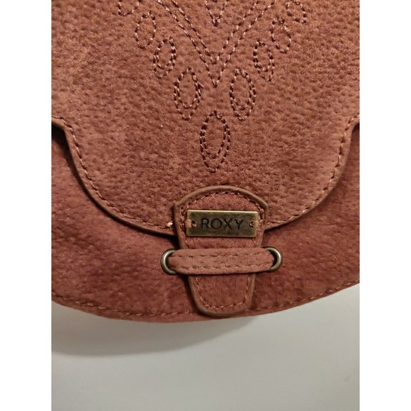 COPY - NWOT Roxy Cactus Station Crossbody Brown - Picture 4 of 8
